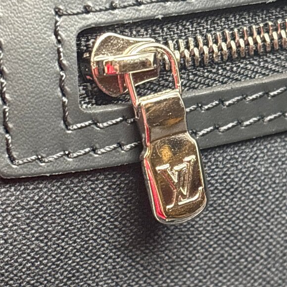 Louis Vuitton Damier Graphite Duffle Bag- 45 - Picture 8 of 11